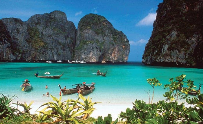 Dig into the Dazzling Life of Thailand : Things to do in Thailand