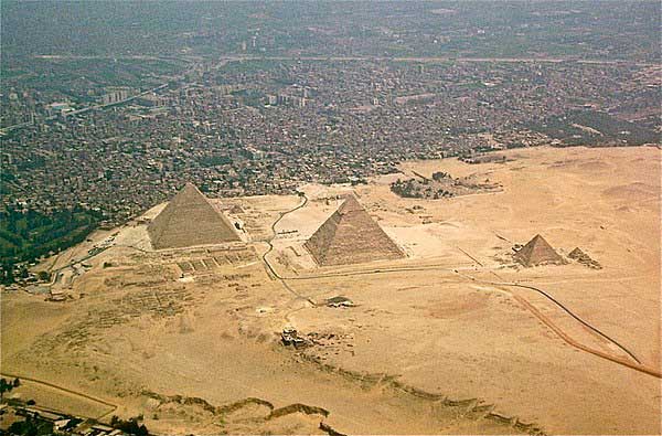 Giza-Plateau-Egypt