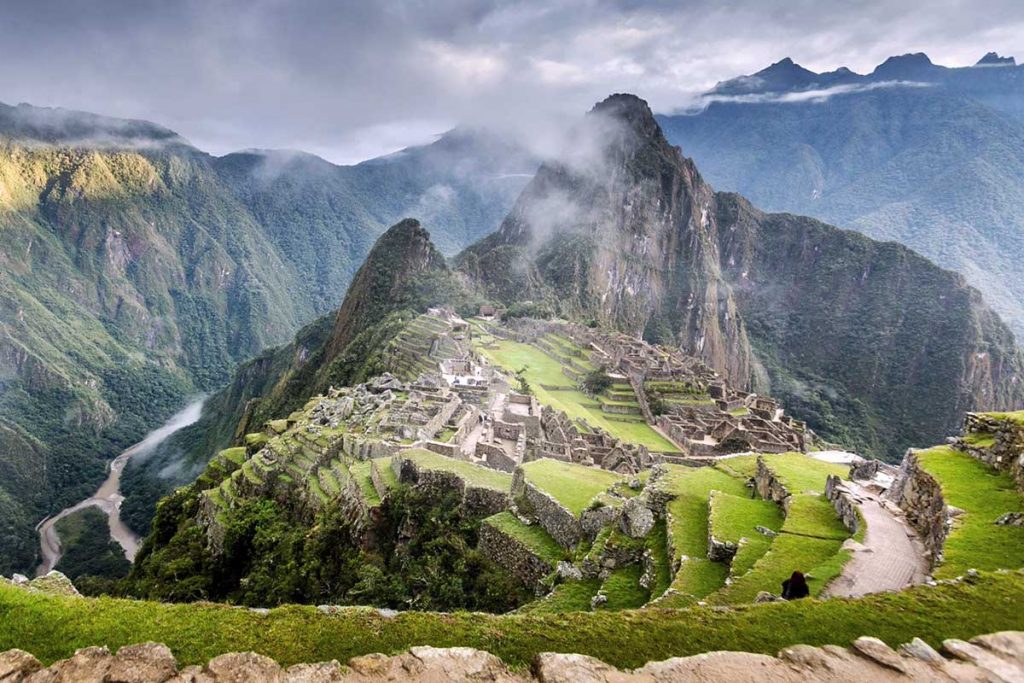 peru-tourist-destinations-machu-picchu
