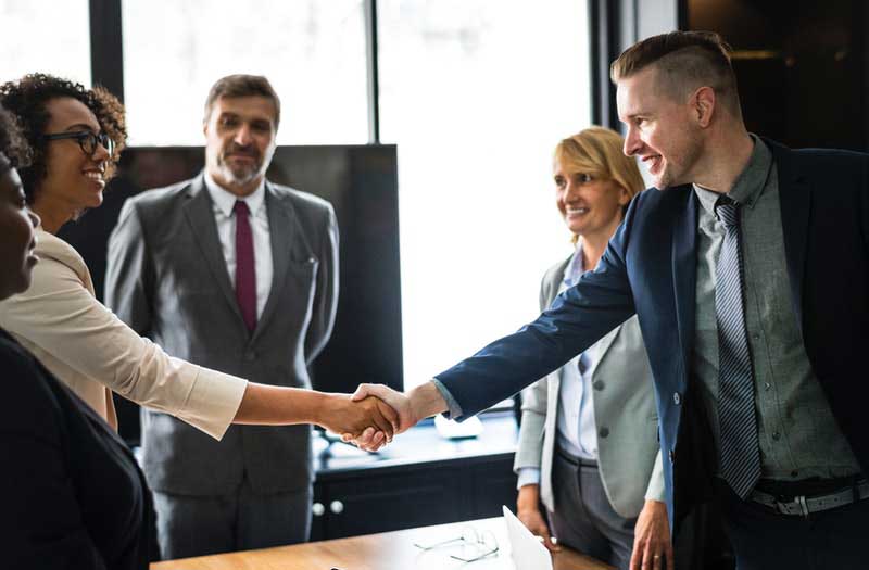 Hire a Corporate Travel Agency